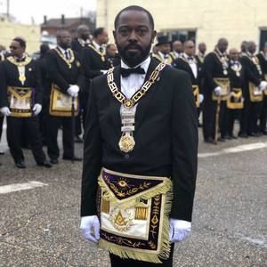 Meet your Posher, Tarus